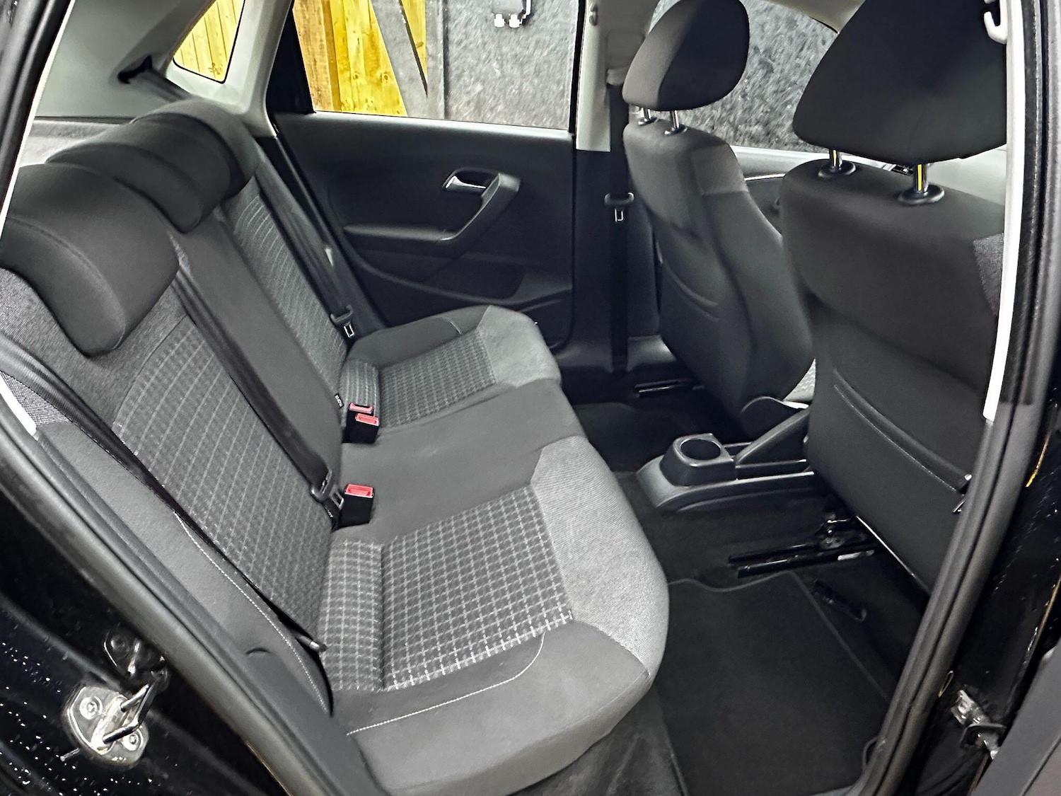 Used Volkswagen Polo 2015 for sale - 77598249: Photo 18