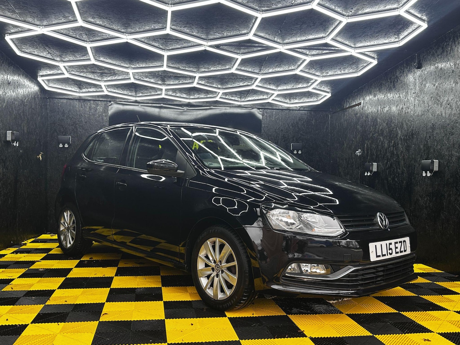 Used Volkswagen Polo 2015 for sale - 77598249: Photo 6