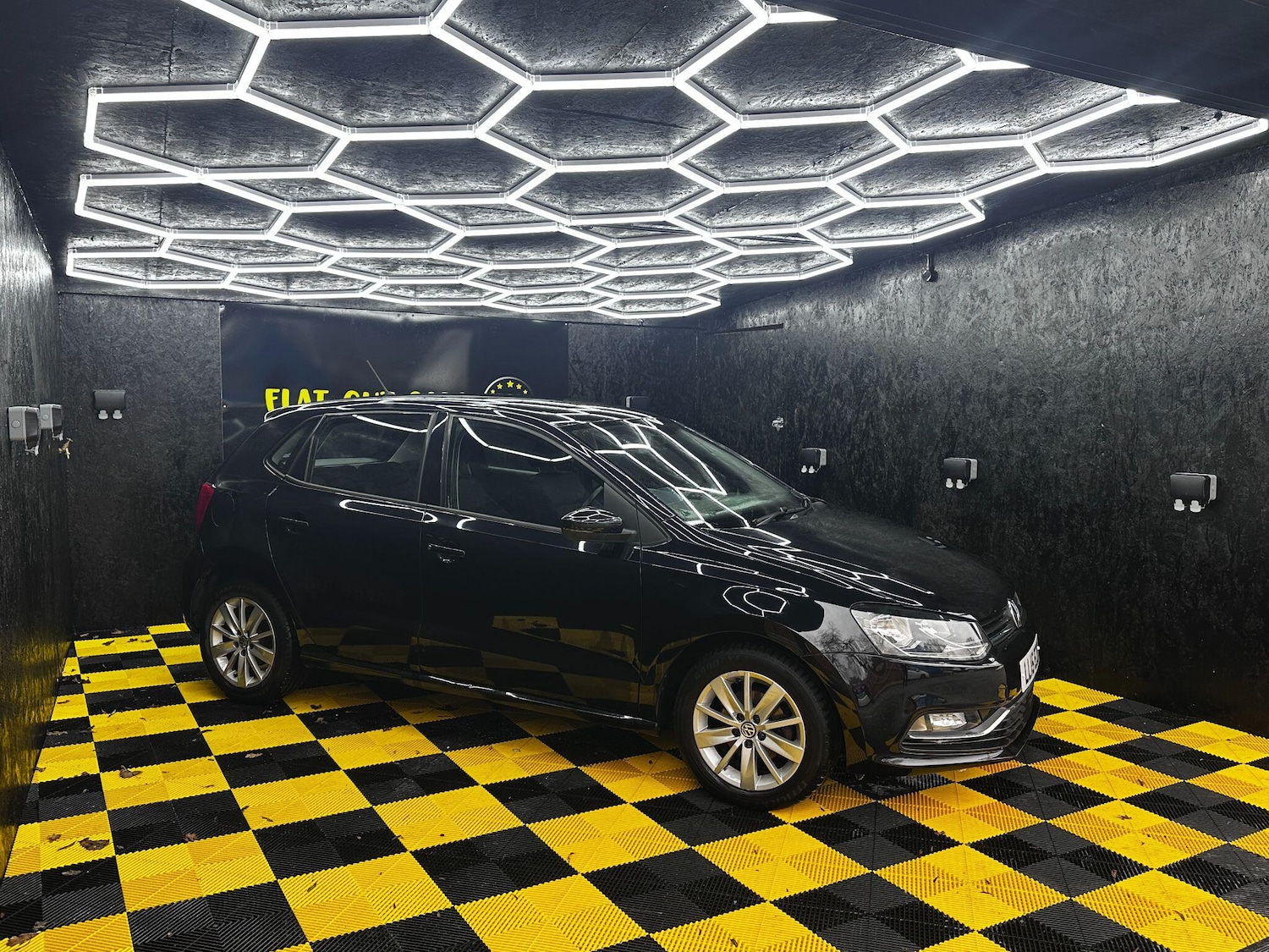 Used Volkswagen Polo 2015 for sale - 77598249: Photo 7