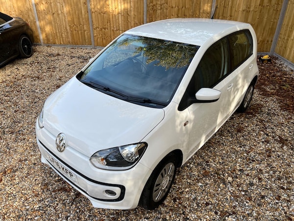 Used Volkswagen up! 2016 for sale - 76215118: Photo 2