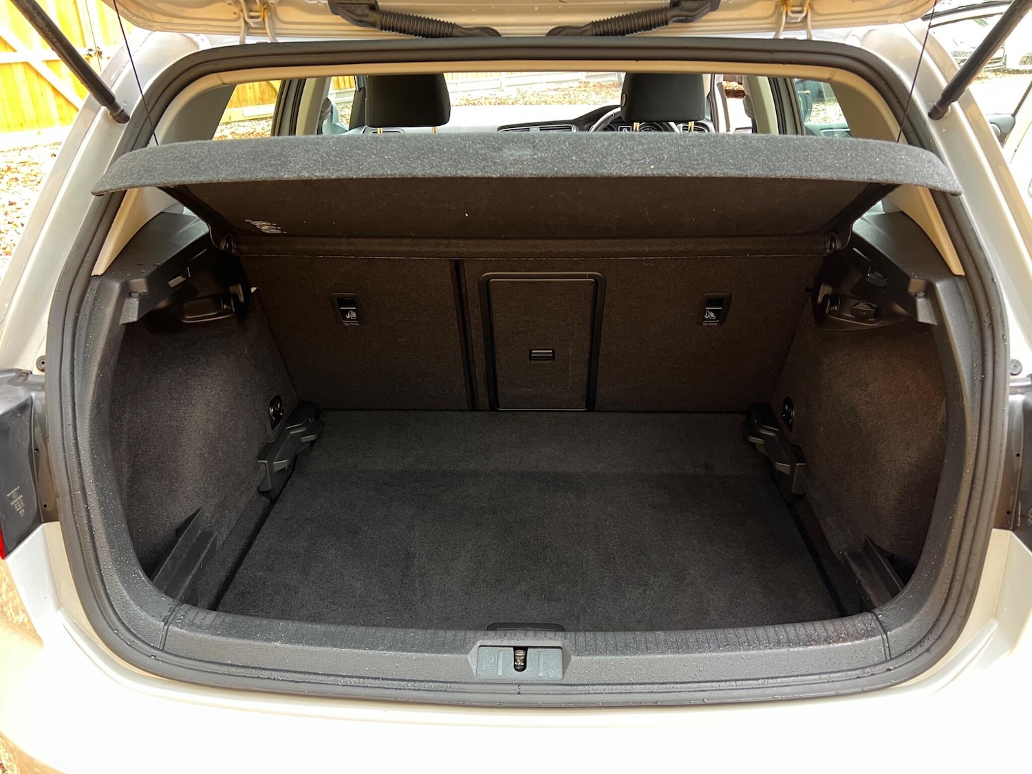 Used Volkswagen Golf 2018 for sale - 76215519: Photo 10