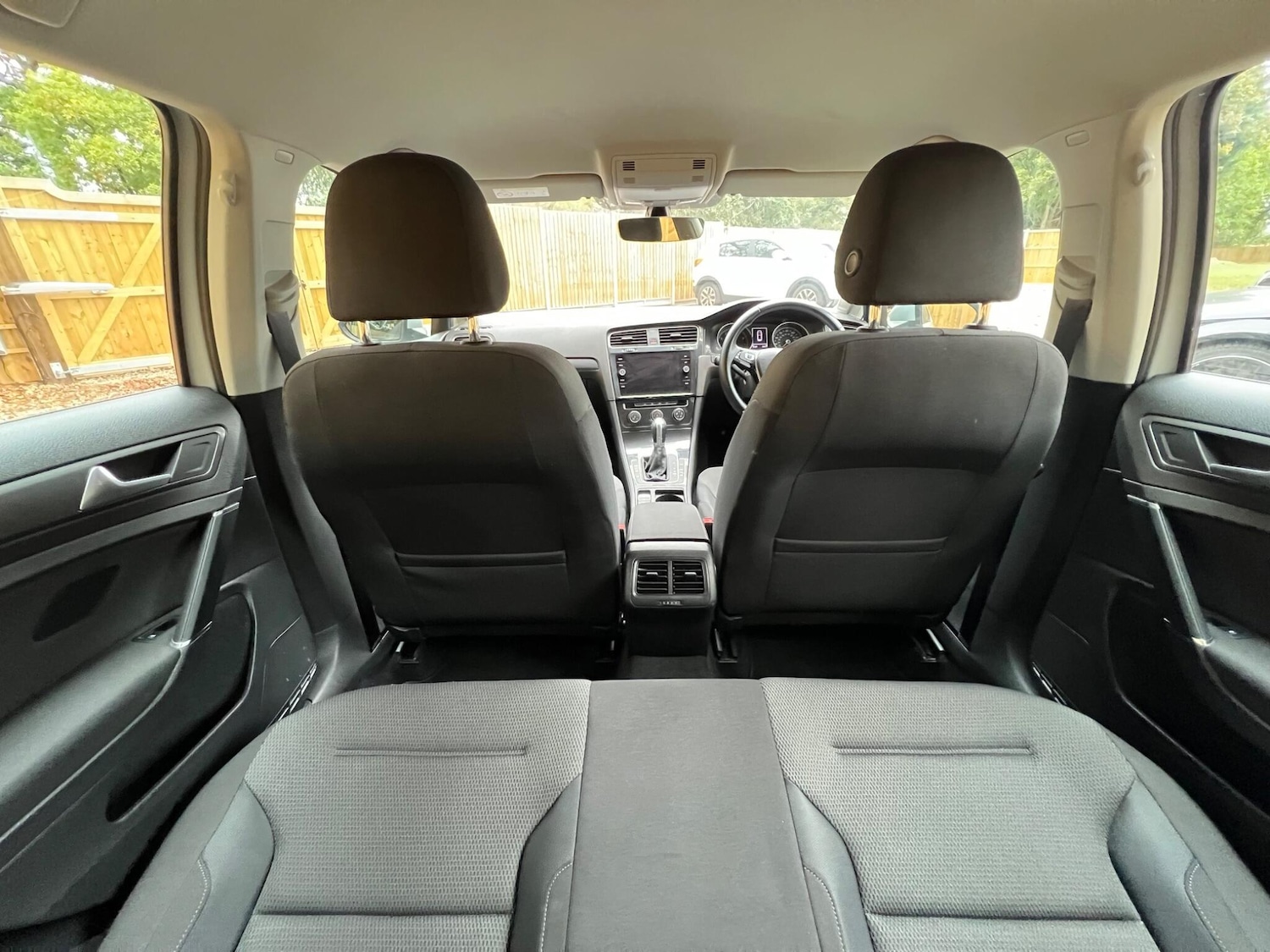 Used Volkswagen Golf 2018 for sale - 76215519: Photo 22