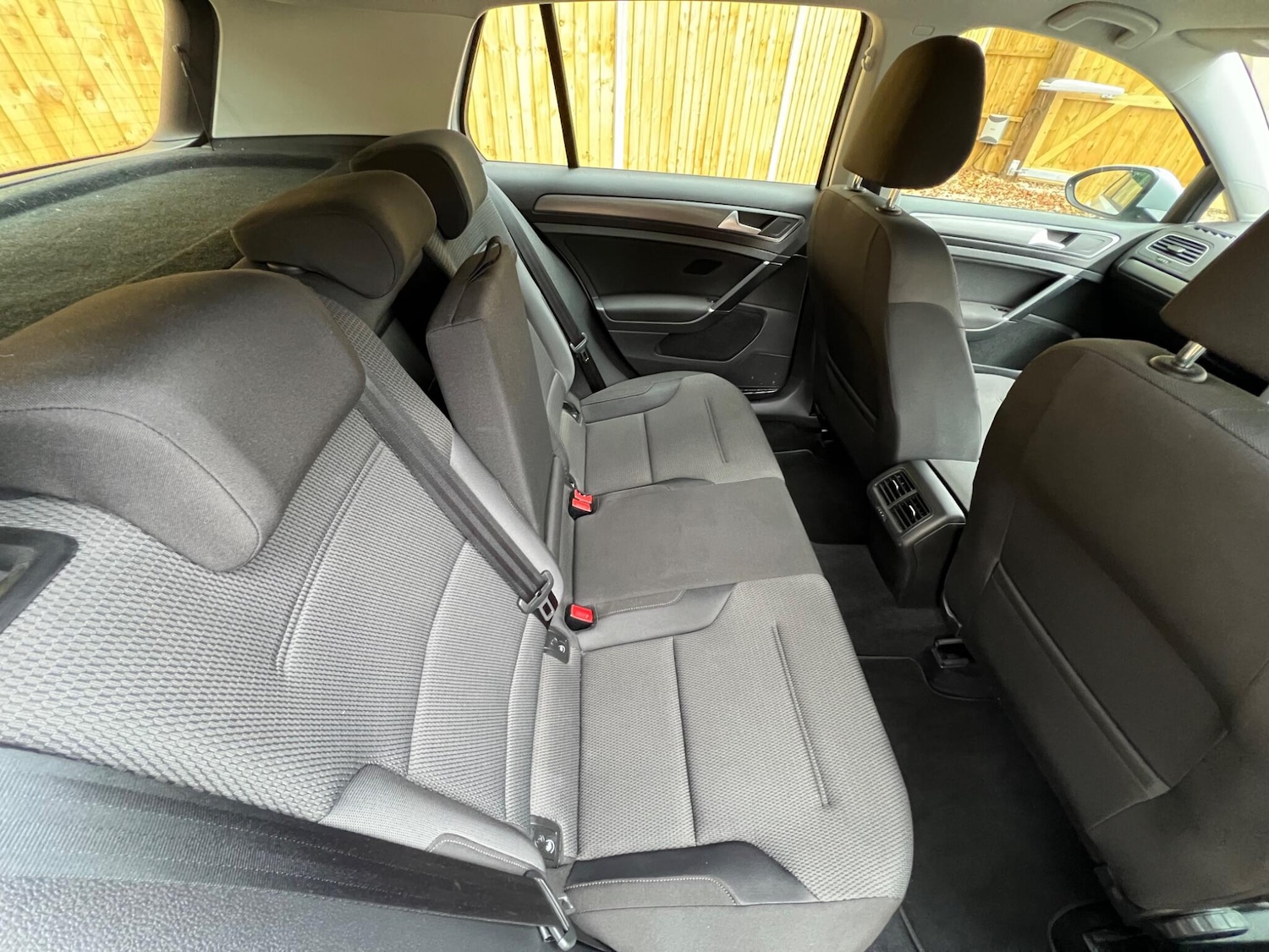 Used Volkswagen Golf 2018 for sale - 76215519: Photo 8