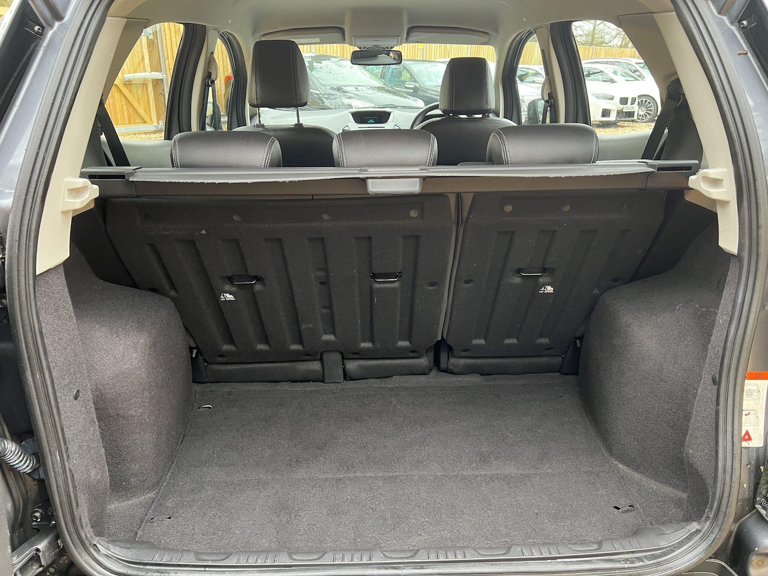 Used Ford Ecosport 2015 for sale - 77633909: Photo 16