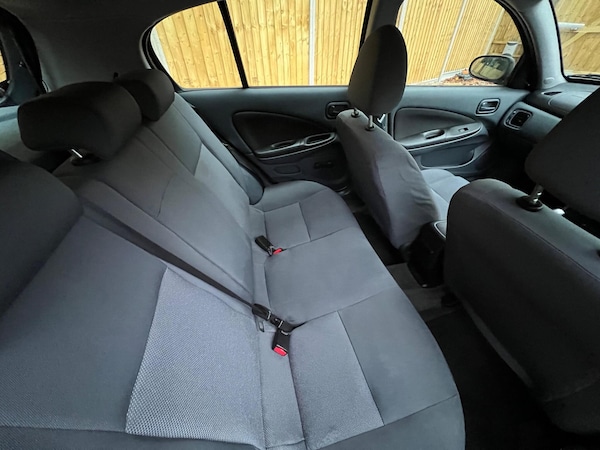 Used Nissan Almera 2005 for sale - 76259848: Photo 9
