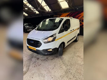 Used Ford Transit Custom 2019 for sale - 79032093: Photo