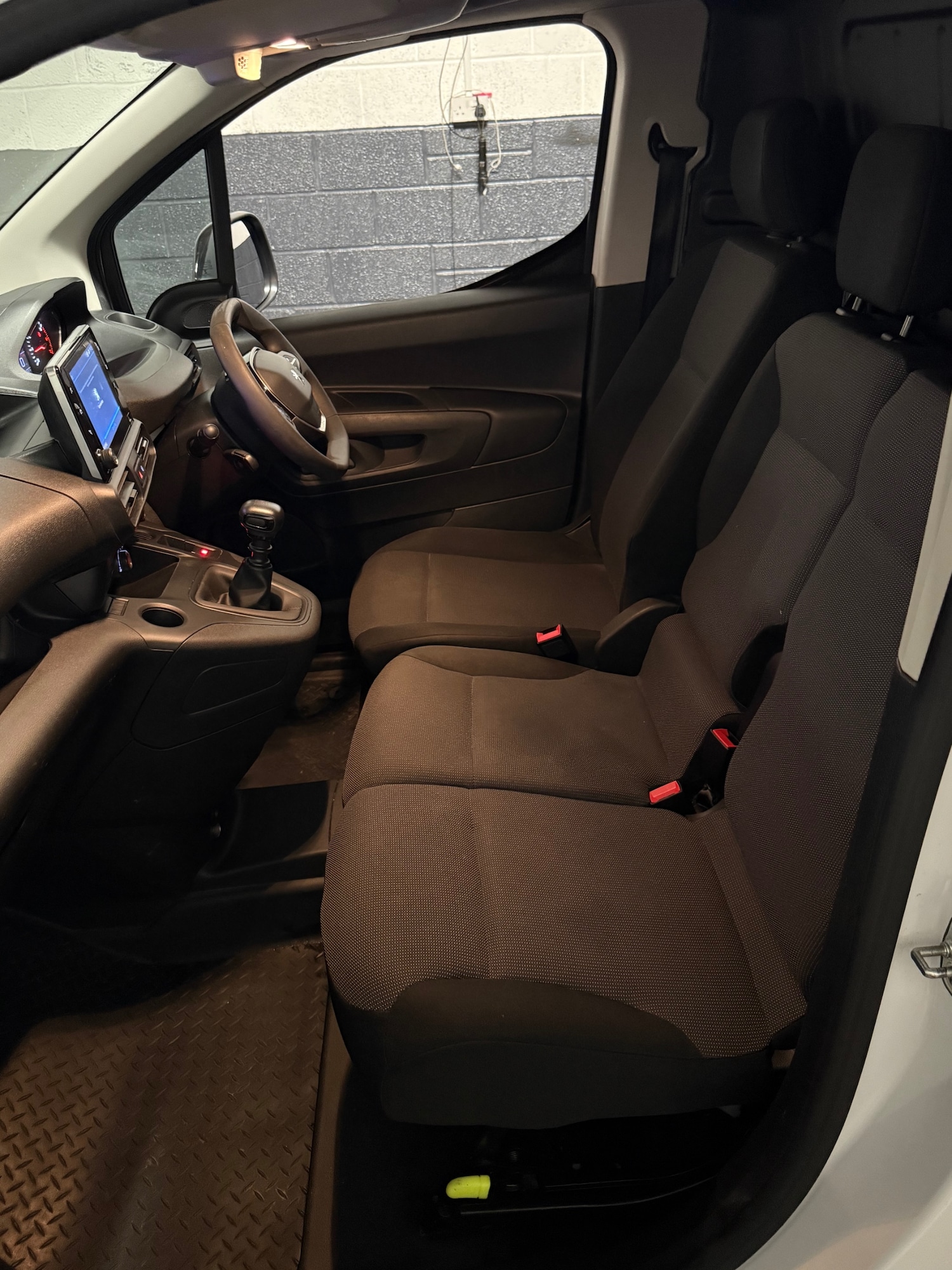 Used Peugeot Partner 2022 for sale - 77241946: Photo 28