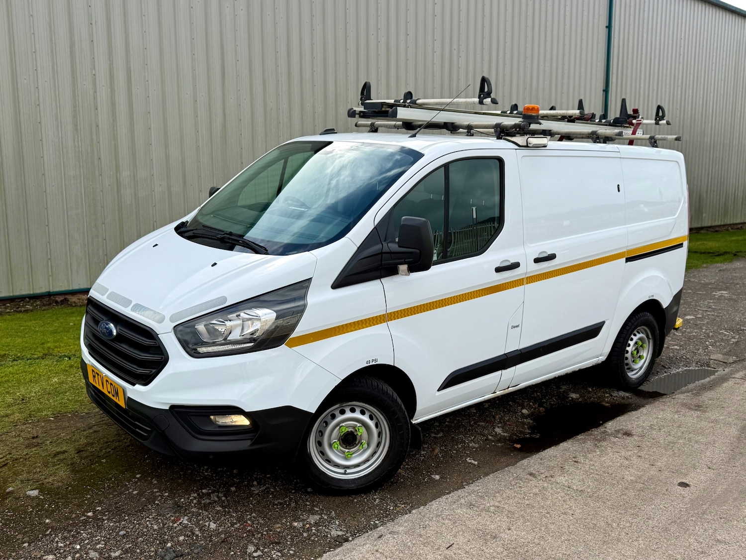 Used Ford Transit Custom 2020 for sale - 77636331: Photo 2
