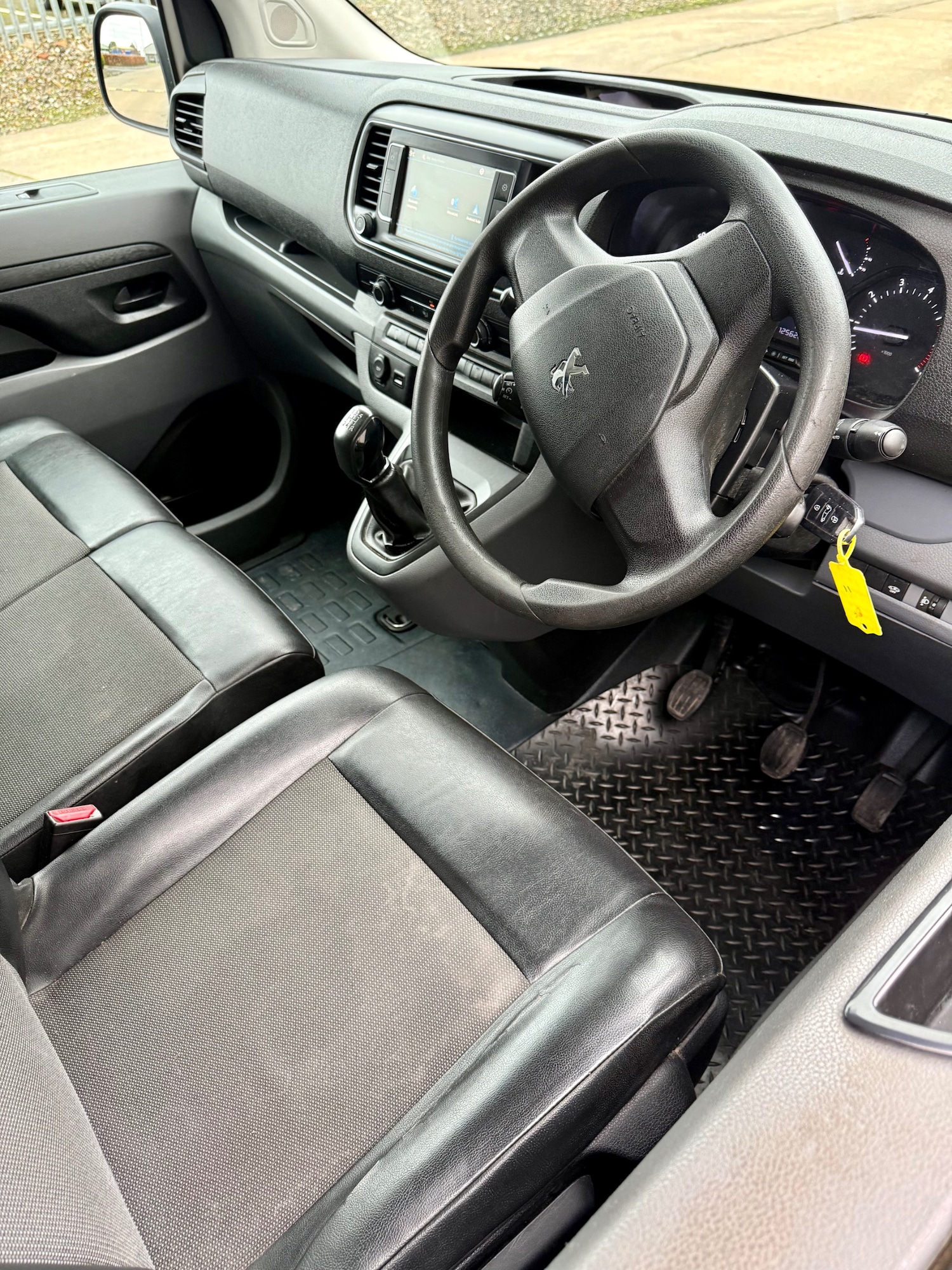 Used Peugeot Expert 2019 for sale - 77423683: Photo 25