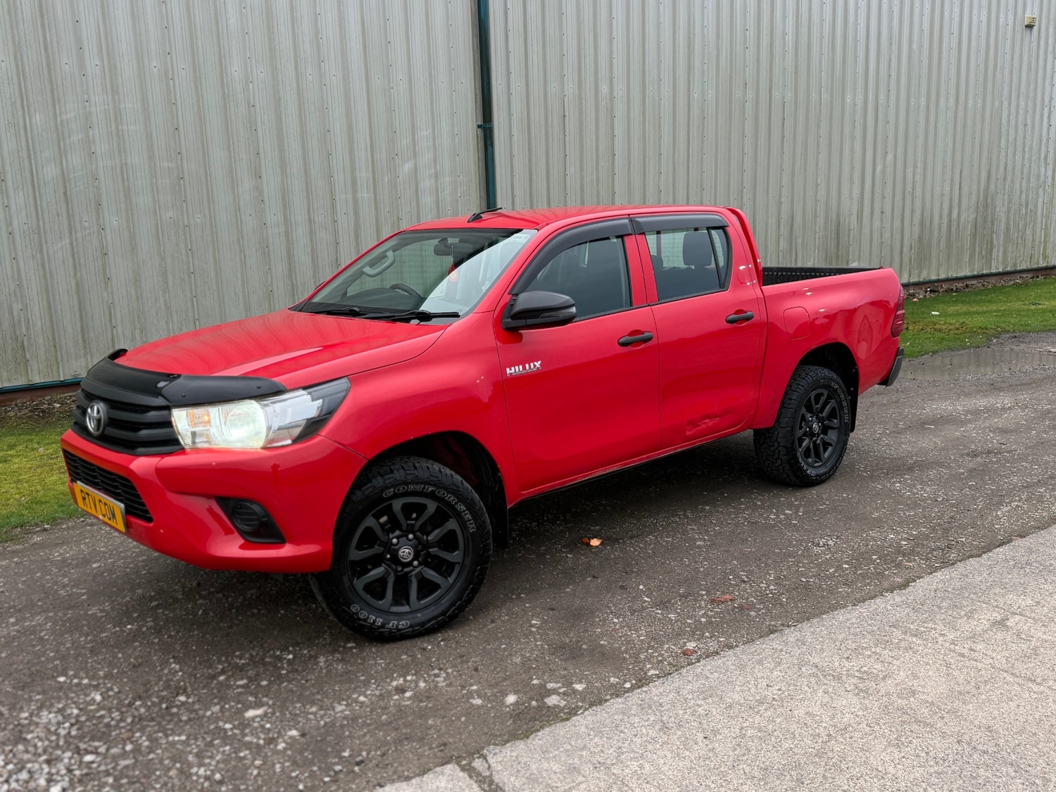 Used Toyota Hilux 2020 for sale - 77694450: Photo 11