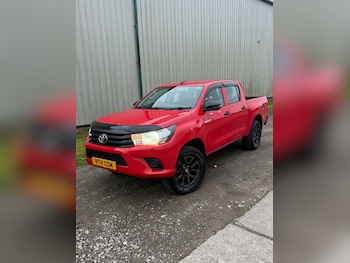 Used Toyota Hilux 2020 for sale - 77694450: Photo