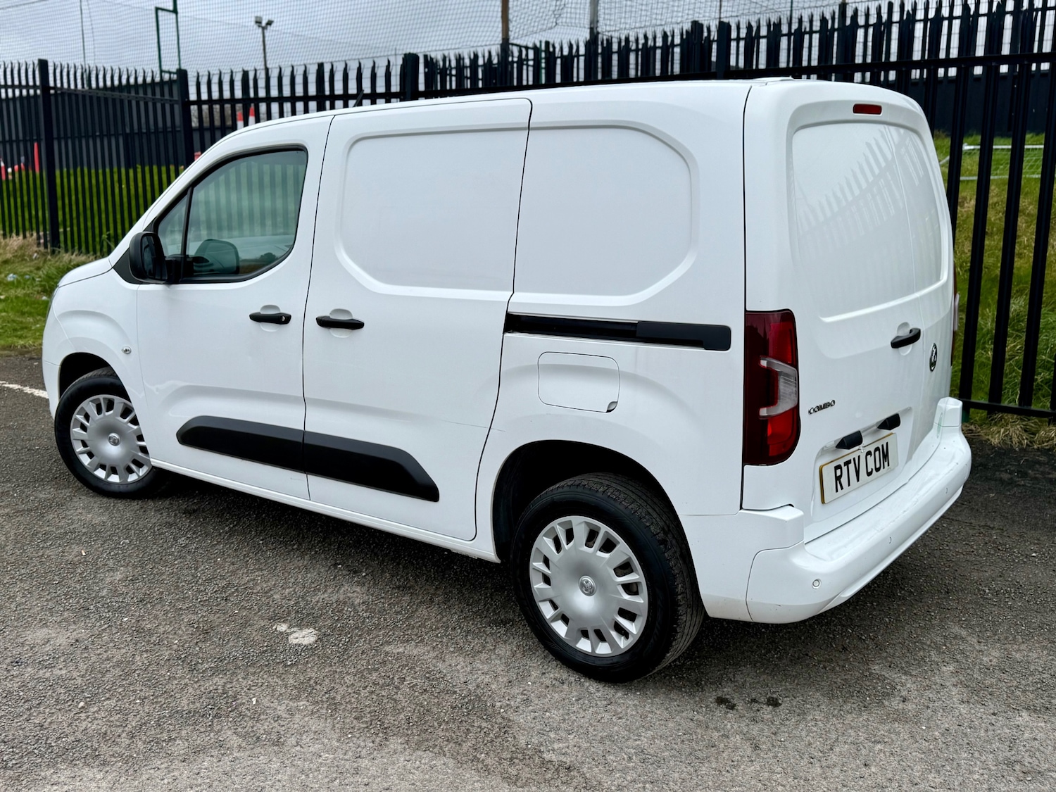 Used Vauxhall Combo 2020 for sale - 77917558: Photo 10