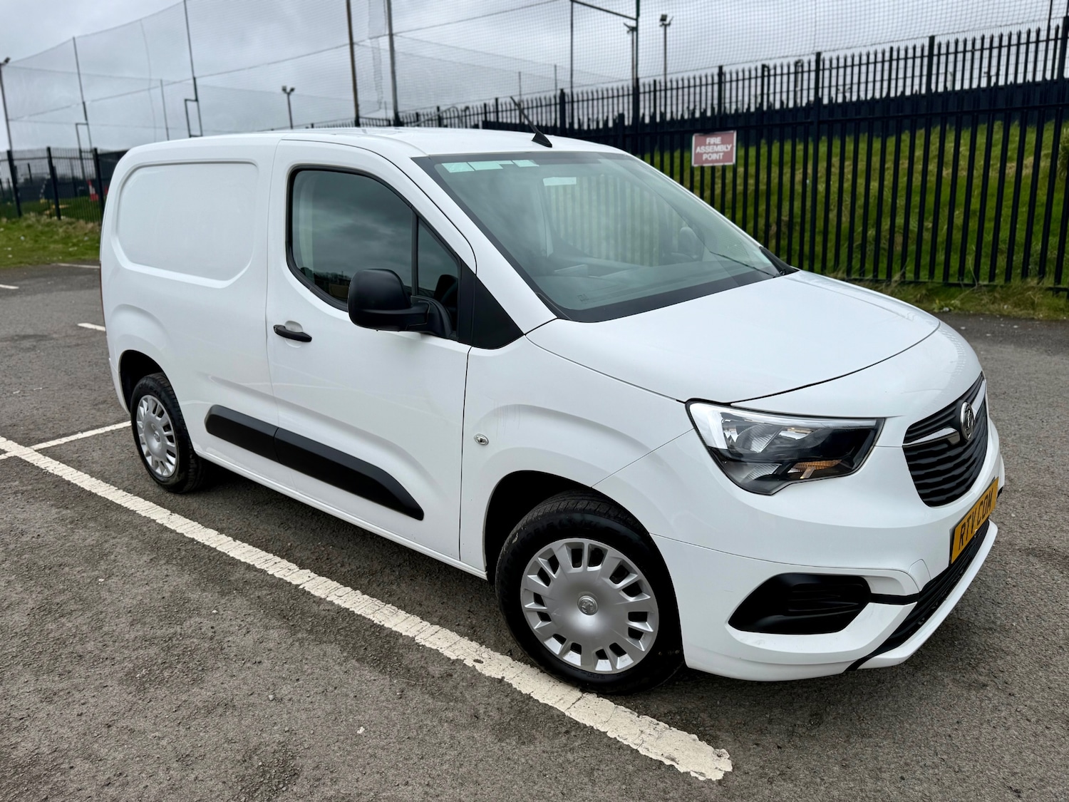 Used Vauxhall Combo 2020 for sale - 77917558: Photo 3