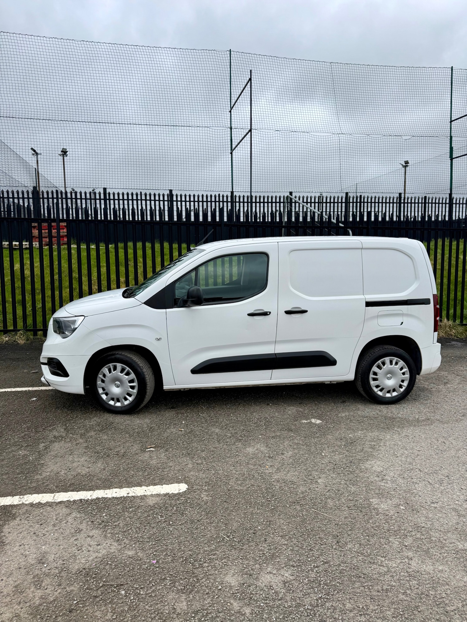 Used Vauxhall Combo 2020 for sale - 77917558: Photo 5