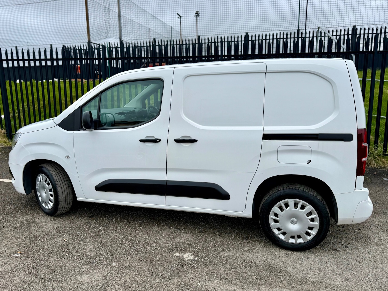 Used Vauxhall Combo 2020 for sale - 77917558: Photo 7