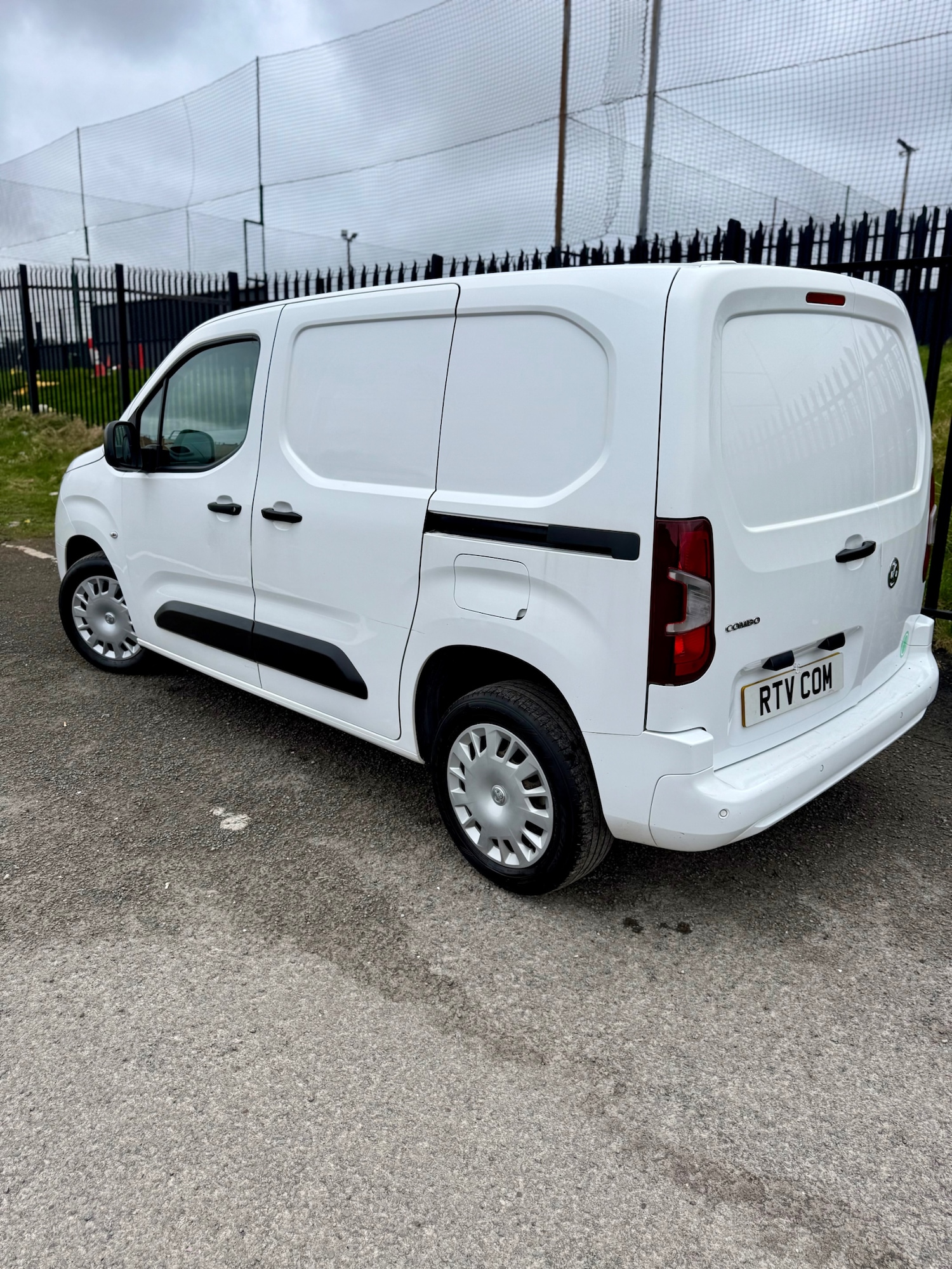 Used Vauxhall Combo 2020 for sale - 77917558: Photo 9