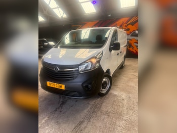 Used Vauxhall Vivaro 2017 for sale - 79490940: Photo
