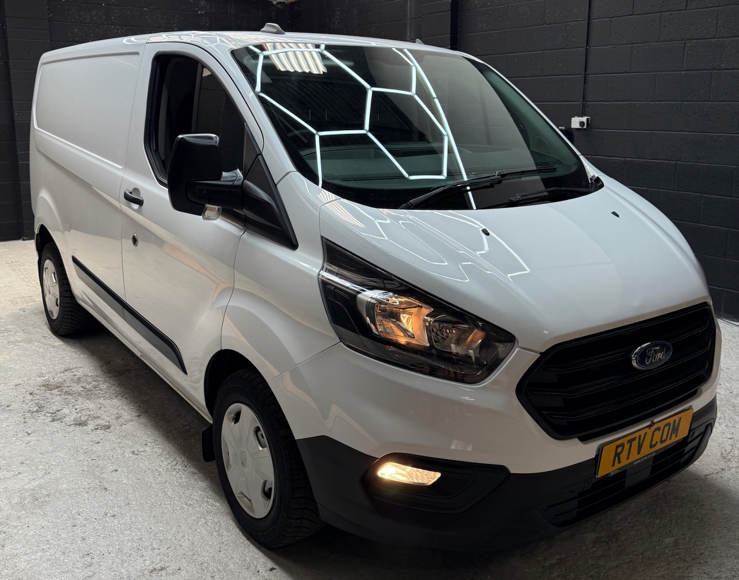 Used Ford Transit Custom 2020 for sale - 76077906: Photo 1