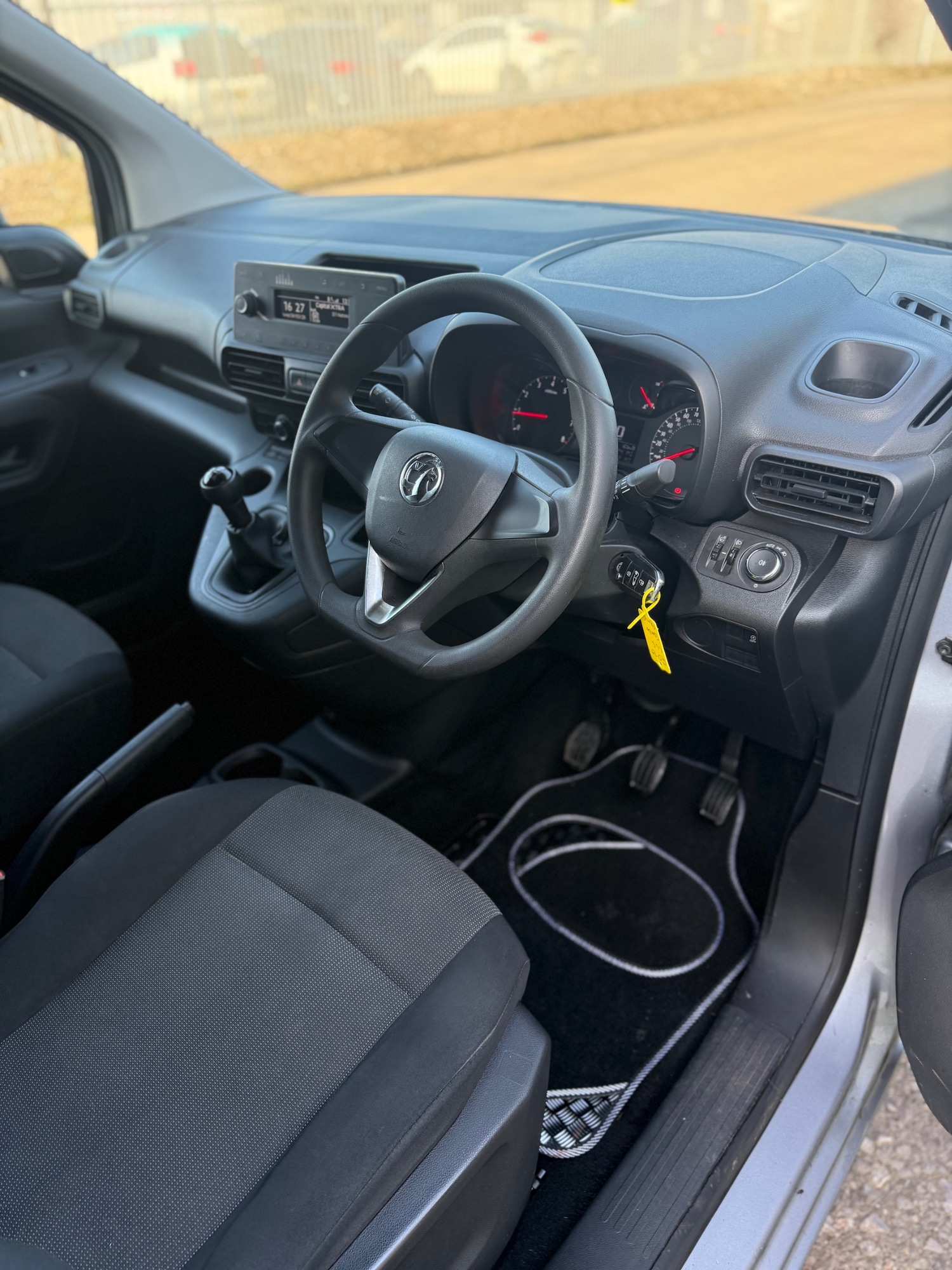 Used Vauxhall Combo 2020 for sale - 77747318: Photo 25