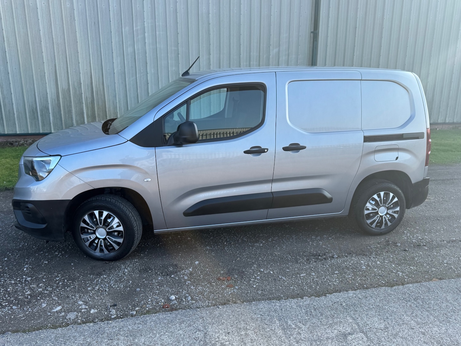 Used Vauxhall Combo 2020 for sale - 77747318: Photo 5