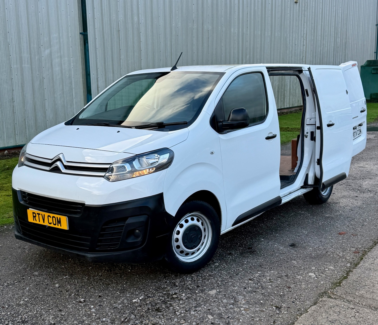 Used Citroen Dispatch 2019 for sale - 77296605: Photo 17