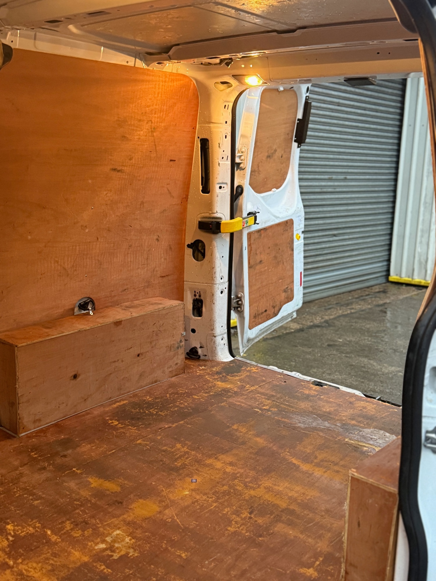 Used Ford Transit Custom 2017 for sale - 77272599: Photo 10