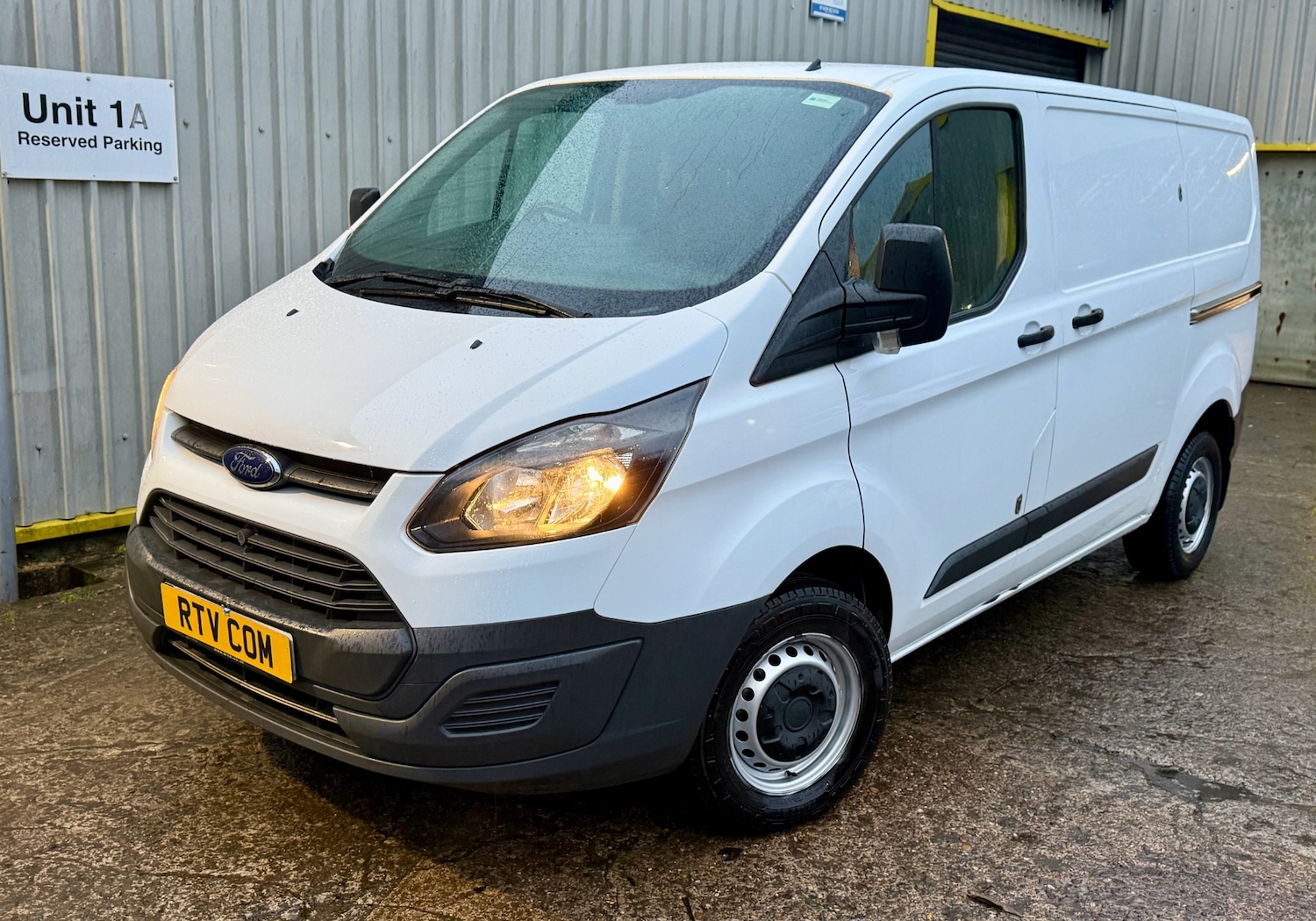 Used Ford Transit Custom 2017 for sale - 77272599: Photo 4