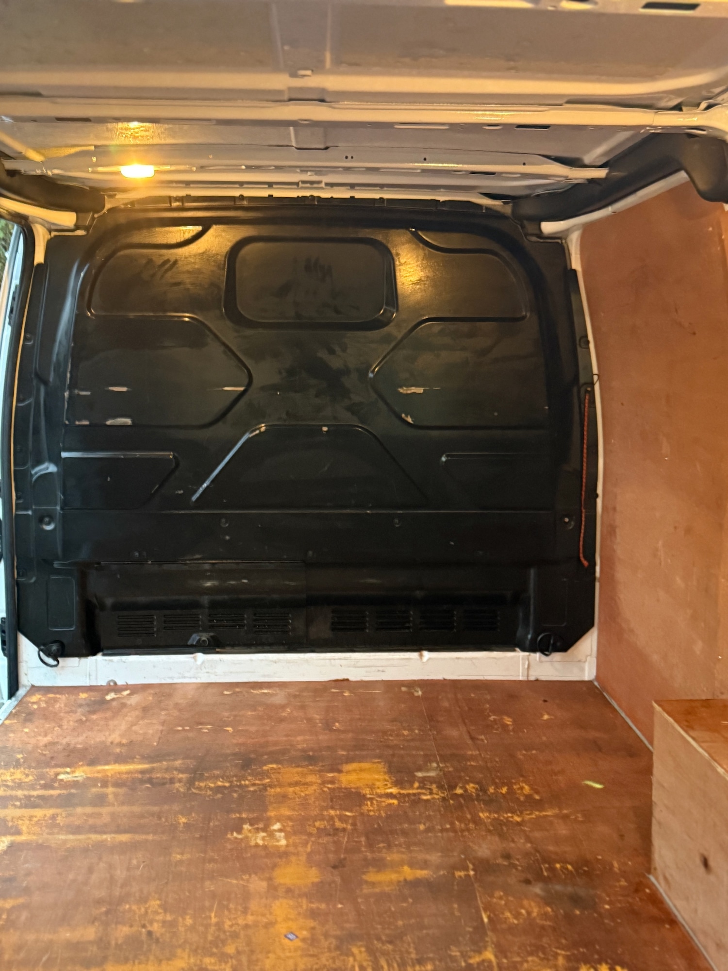 Used Ford Transit Custom 2017 for sale - 77272599: Photo 9