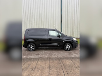 Used Citroen Berlingo 2020 for sale - 78460220: Photo