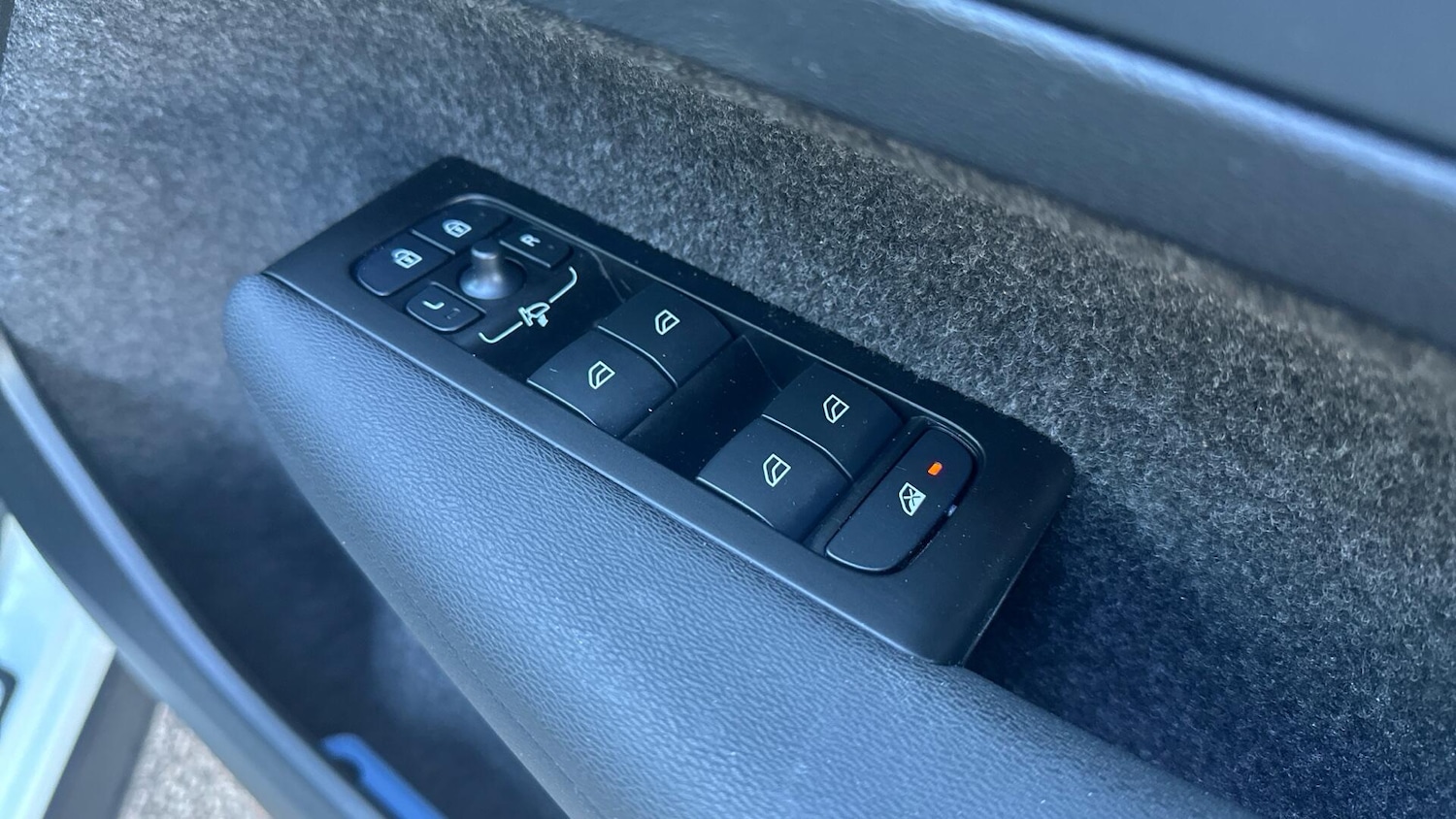 Used Volvo XC40 2022 for sale - 76432147: Photo 20