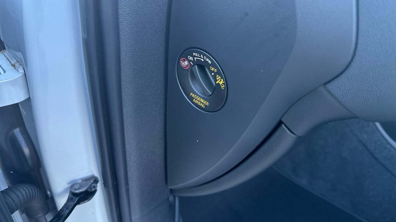 Used Volvo XC40 2022 for sale - 76432147: Photo 36