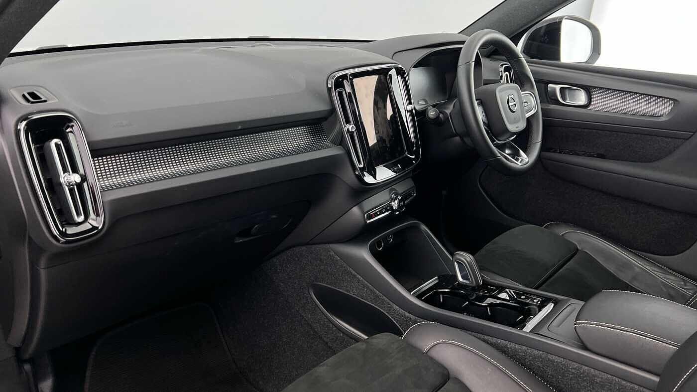 Used Volvo XC40 2022 for sale - 76432147: Photo 6