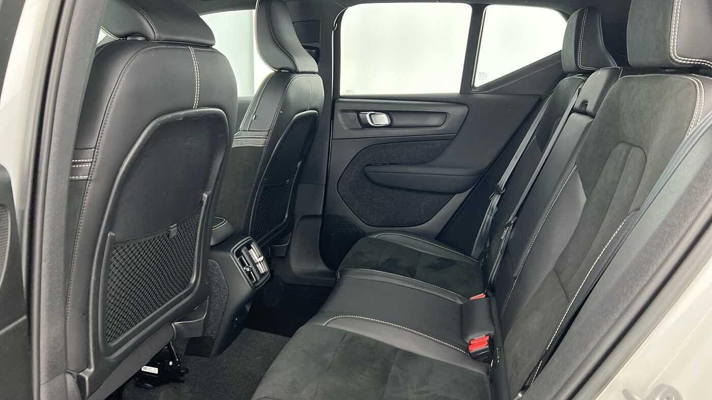 Used Volvo XC40 2022 for sale - 76432147: Photo 7