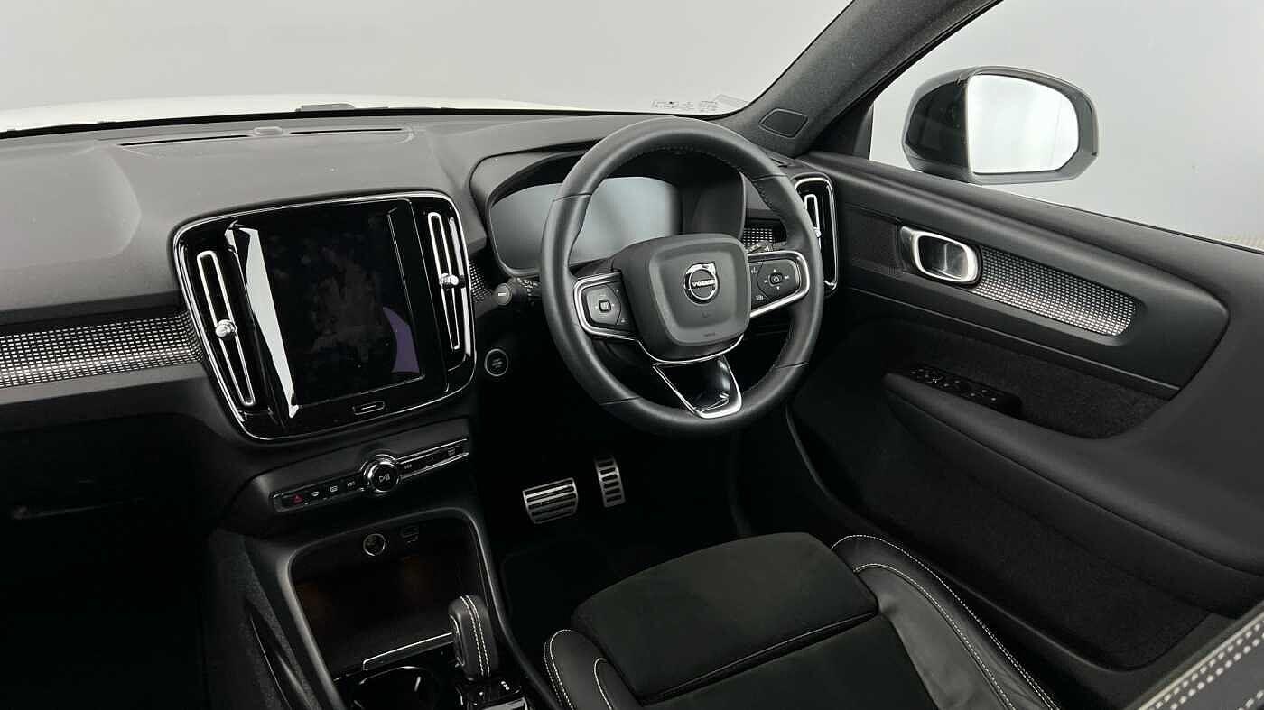 Used Volvo XC40 2022 for sale - 76432147: Photo 8