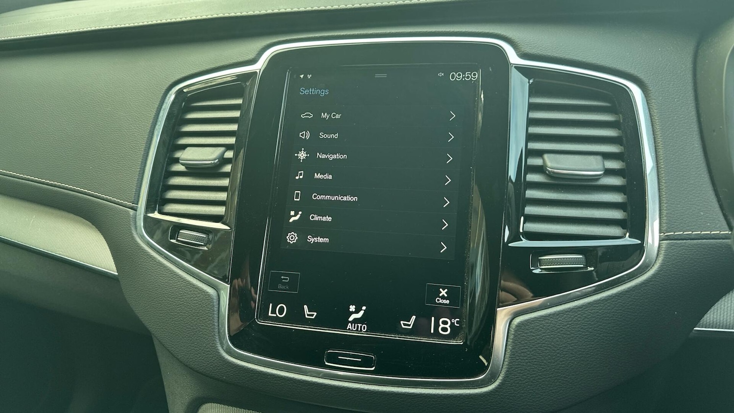 Used Volvo XC90 2021 for sale - 76620153: Photo 15