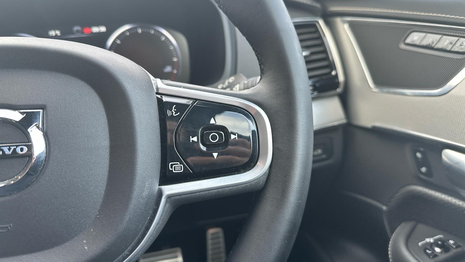 Used Volvo XC90 2021 for sale - 76620153: Photo 19