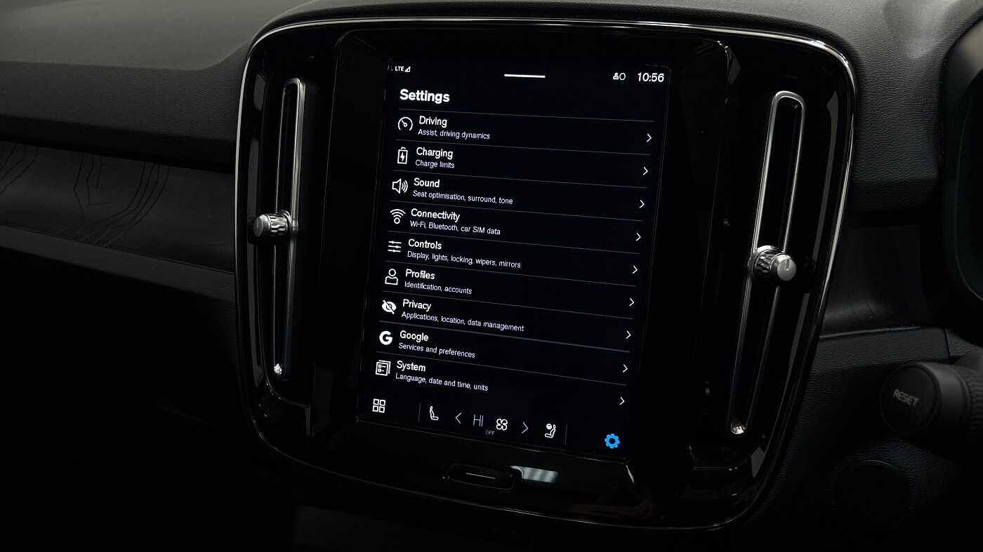 Used Volvo XC40 2022 for sale - 77673059: Photo 35