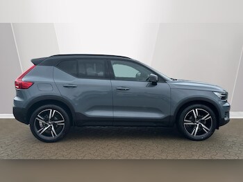 Used Volvo XC40 2021 for sale - 76620495: Photo