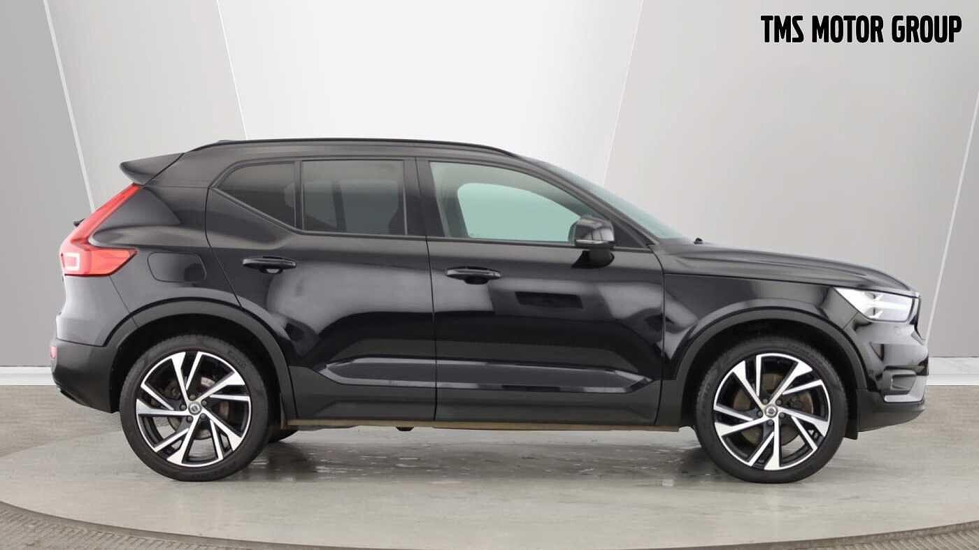 Used Volvo XC40 2021 for sale - 77673091: Photo 2