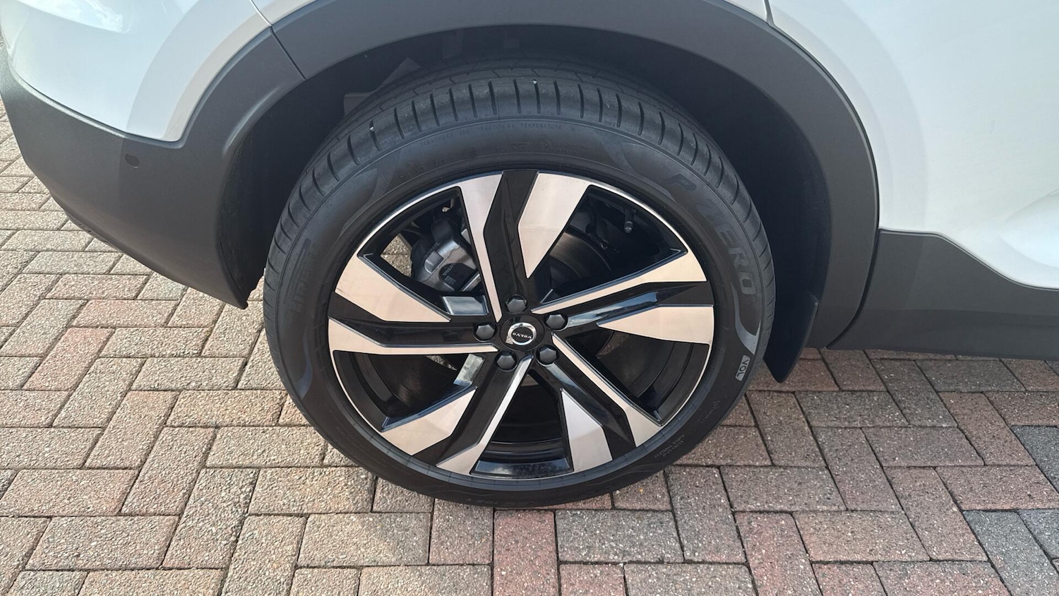 Used Volvo XC40 2025 for sale - 76899054: Photo 31