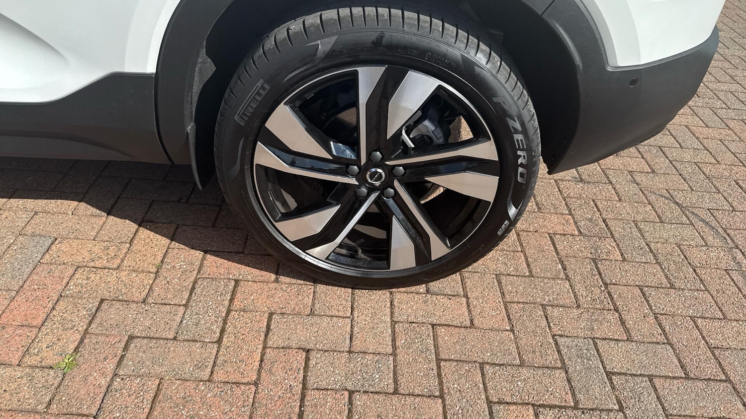 Used Volvo XC40 2025 for sale - 76899054: Photo 39