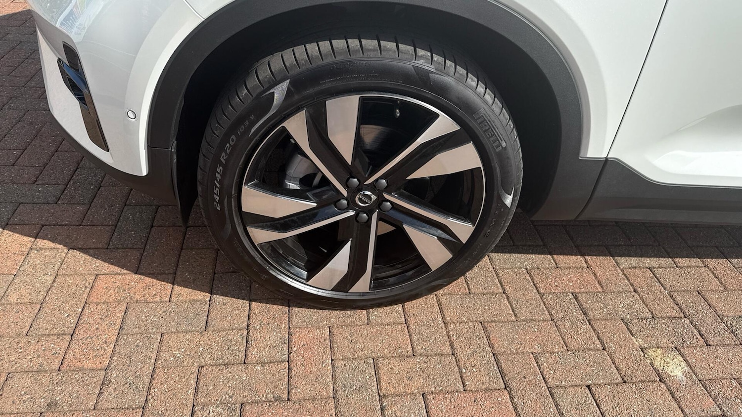 Used Volvo XC40 2025 for sale - 76899054: Photo 40