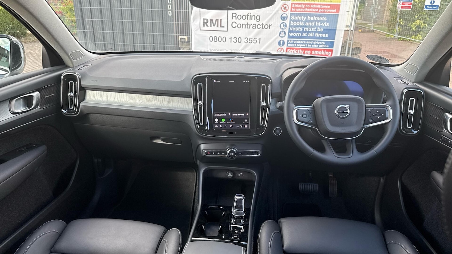 Used Volvo XC40 2025 for sale - 76899054: Photo 5