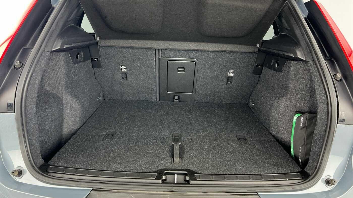 Used Volvo XC40 2022 for sale - 76306607: Photo 5