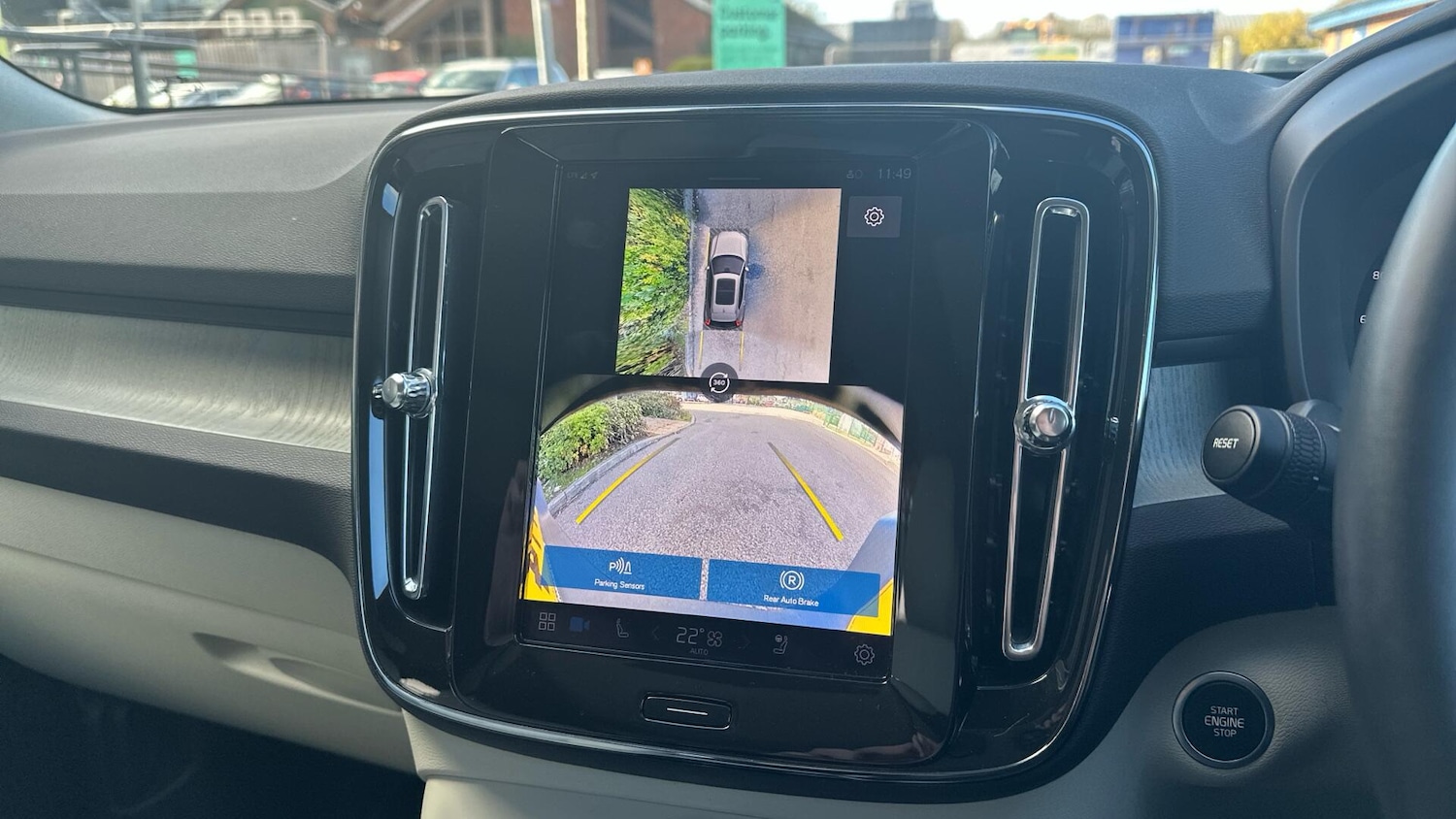 Used Volvo XC40 2024 for sale - 76307241: Photo 18