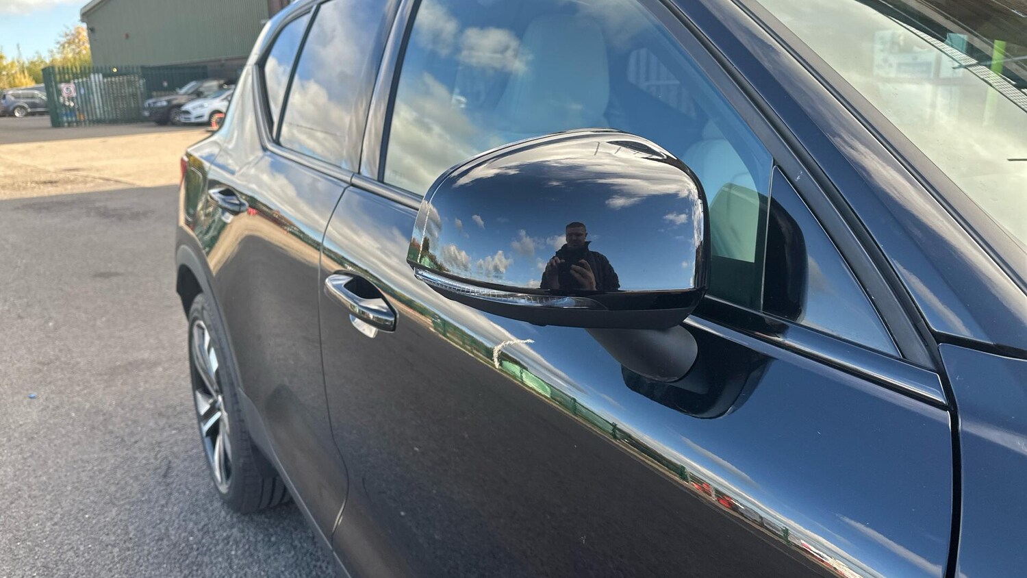 Used Volvo XC40 2024 for sale - 76307241: Photo 51