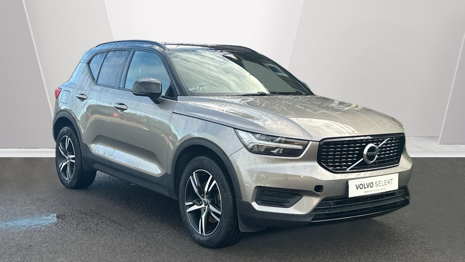 Used Volvo XC40 2021 for sale - 76317866: Photo 1