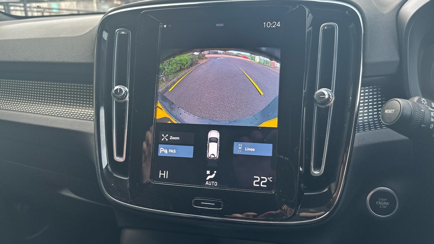 Used Volvo XC40 2021 for sale - 76317866: Photo 17