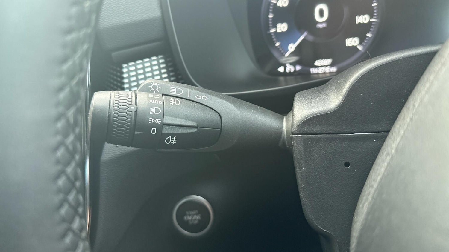 Used Volvo XC40 2021 for sale - 76317866: Photo 18