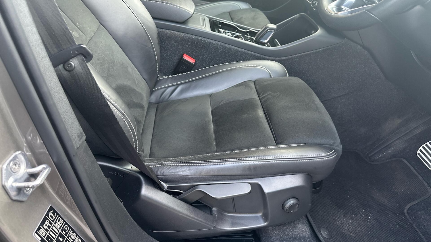 Used Volvo XC40 2021 for sale - 76317866: Photo 27